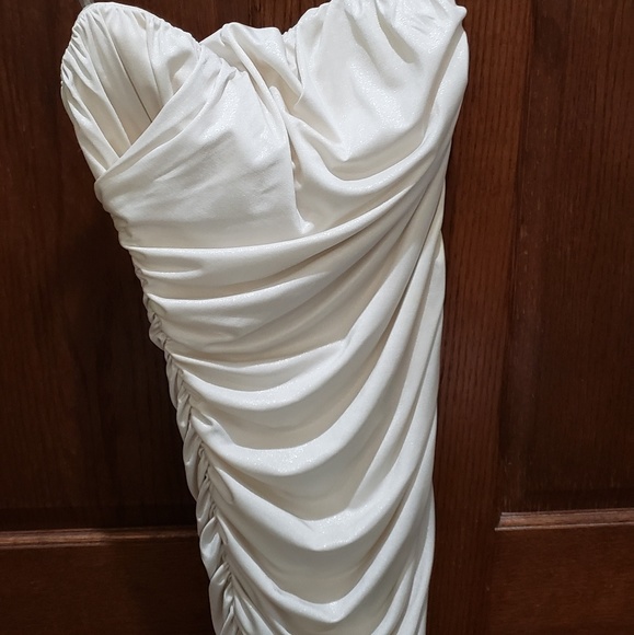 White strapless dress - Picture 2 of 4